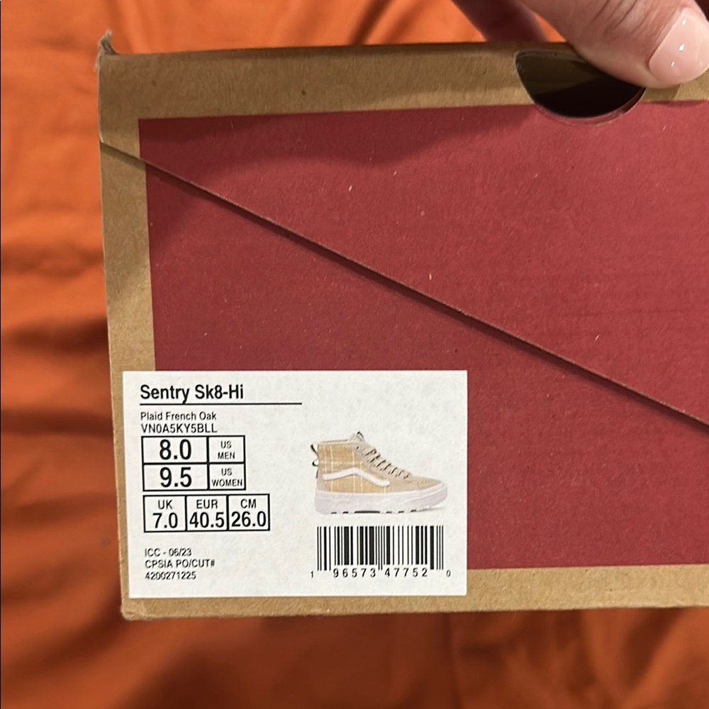Plaid Sentry Sk8 Hi High-Top Vans - Picture 7 of 7